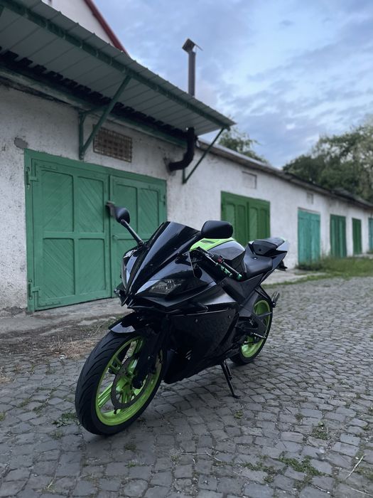 Yamaha YZF R-125