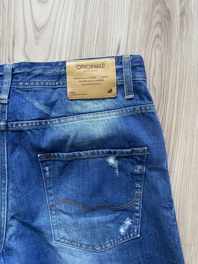 JACK & JONES / мъжки къси дънки W31