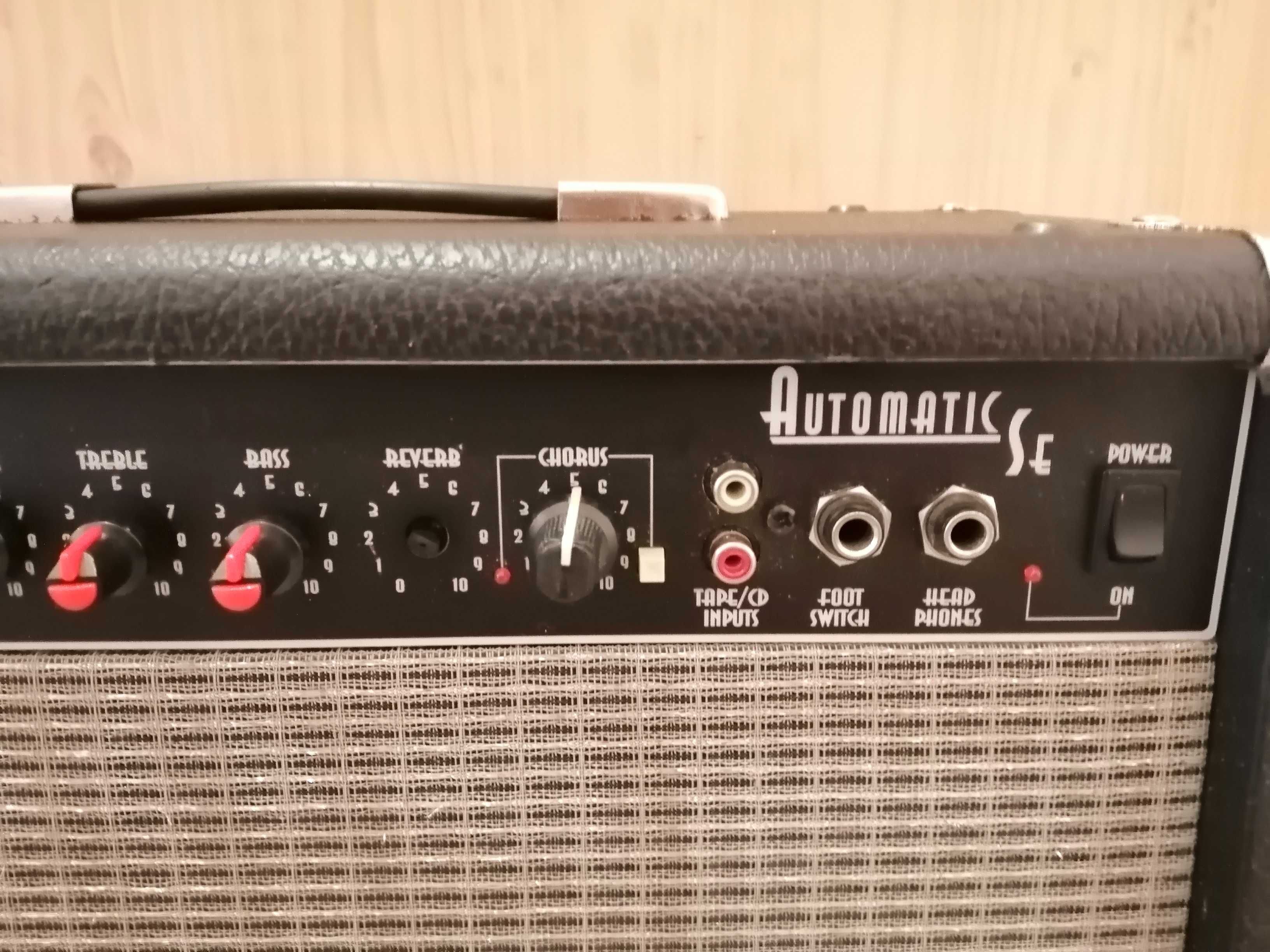 Продавам рядък усилвател за китара Fender Automatic Se