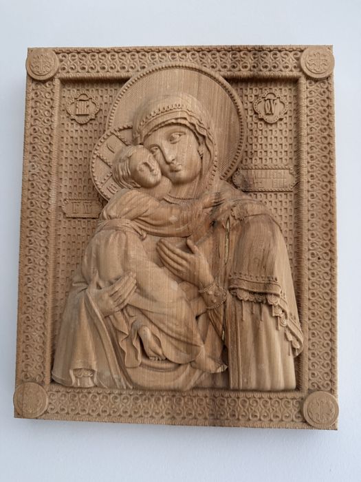 Icoana Maicii Domnului 30,5 x 26 cm