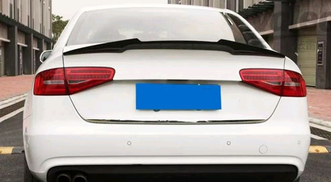 Eleron lip spoiler codita  portbagaj Audi A4 B8   Sedan V style