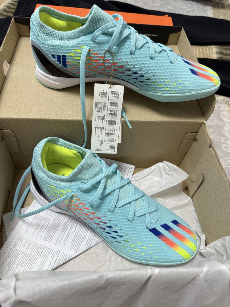 Adidas футболни обувки 40,2/3