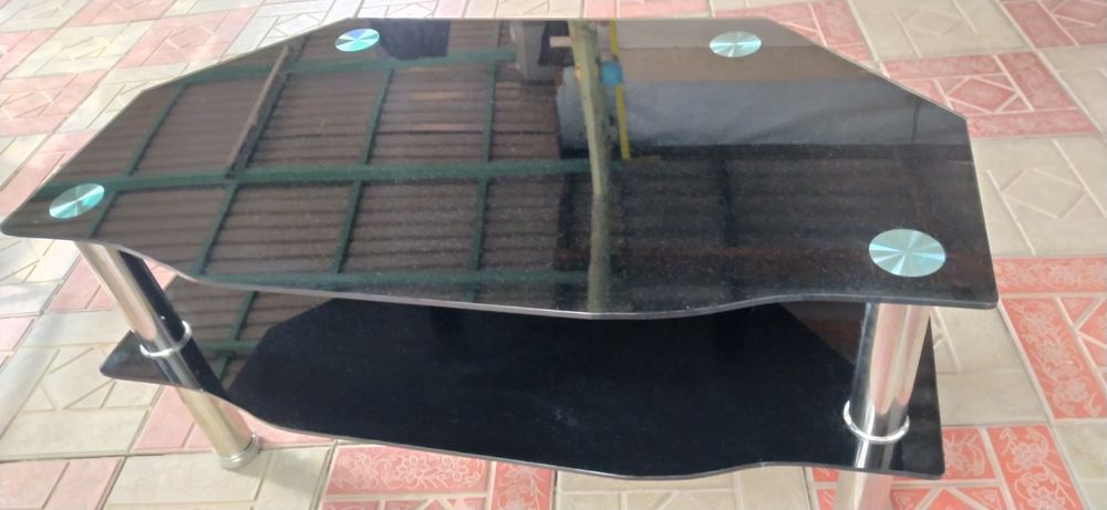 Подставка под телевизор