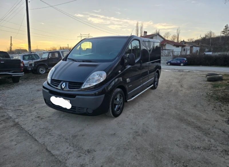 Микробус Renault Trafic