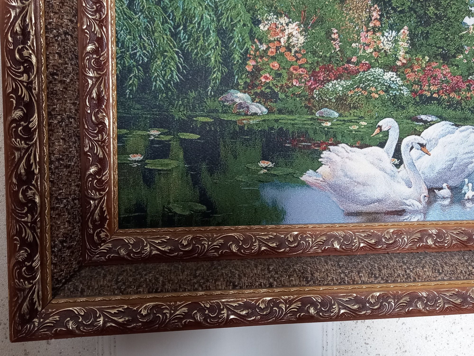 Картина Лебеди Семья продам