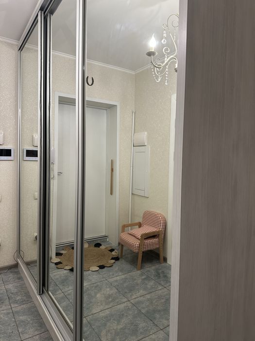 Продам зеркала от шкафа