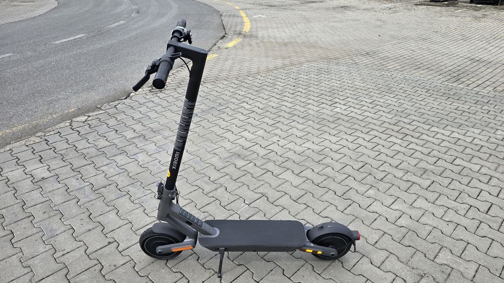 Trotineta electrica Xiaomi Electric Scooter 4 Ultra