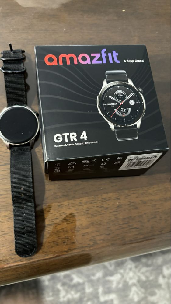 Смарт  часы. Amazfit GTR 4