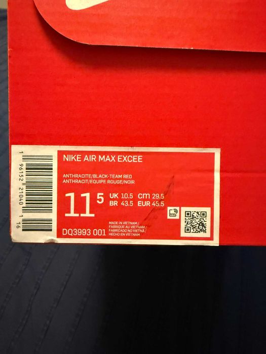 Нови маратонки Nike Air Max Excee DQ3993 45.5 (45) - Черни с червено