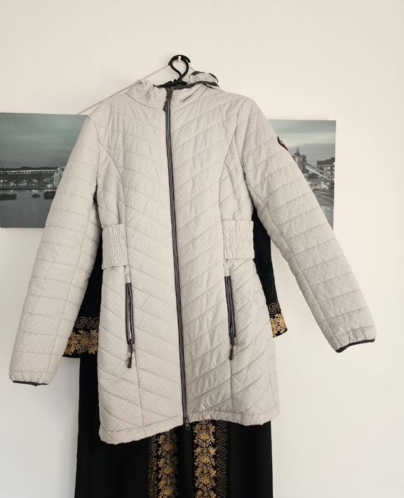 Geaca de dama Bonprix marime 36 stare perfecta