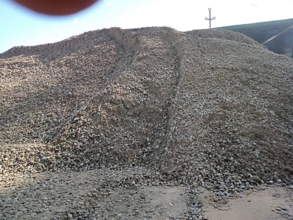 Balast nisip piatră spartă moloz pământ umplutură