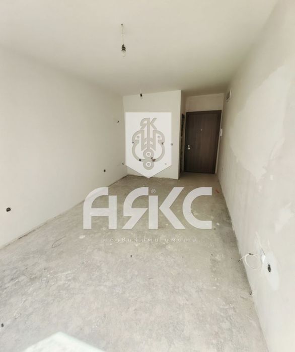 Едностаен апартамент в кв. Люлин център