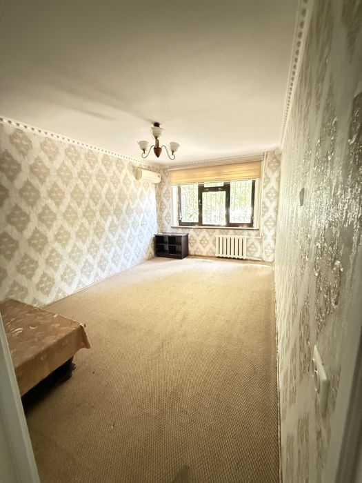 Квартира сотилади 2-хона 1-этаж придастгир 8дом 89кв