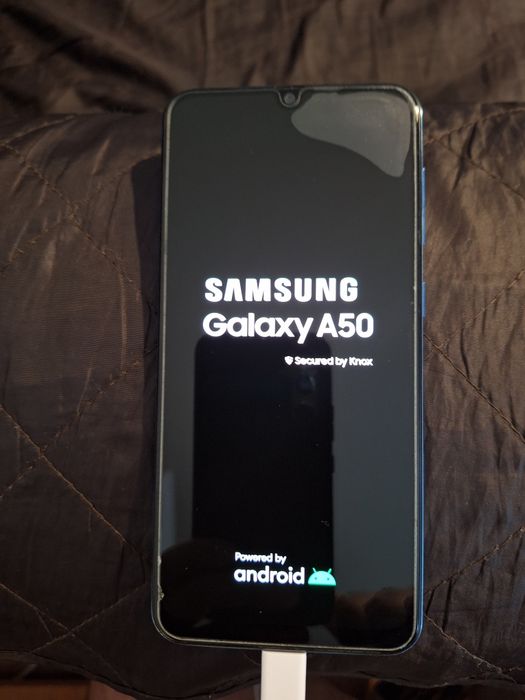 Samsung A50 (A505FN) цял за части или ремонт