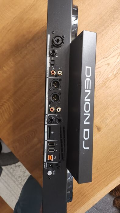 Denon SC LIVE 4 -aproape noua