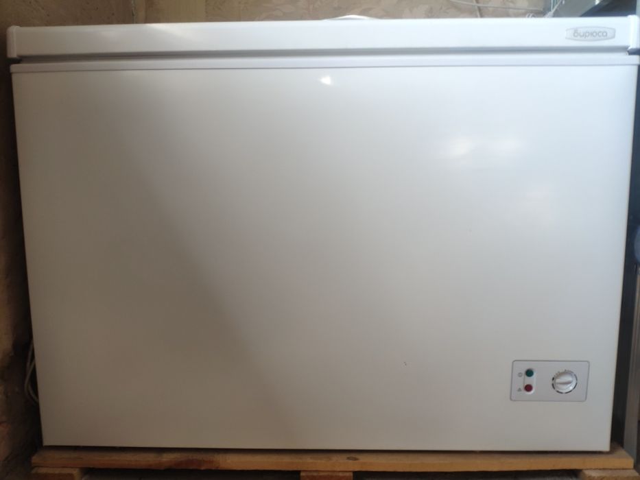 Продам морозильную камеру Бирюса  240 КХ