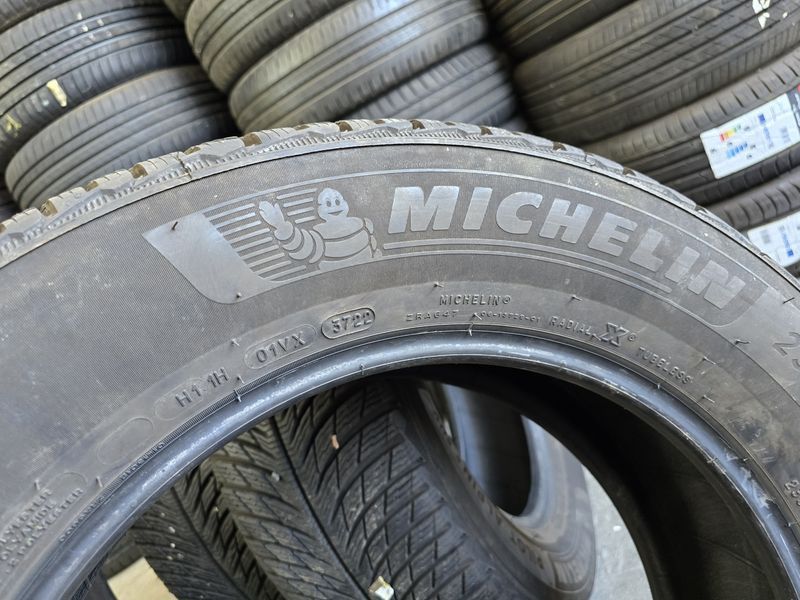 235/60/17 MICHELIN 4бр