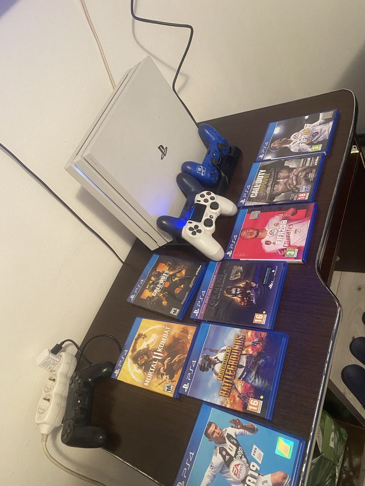 ps4 pro 3 console