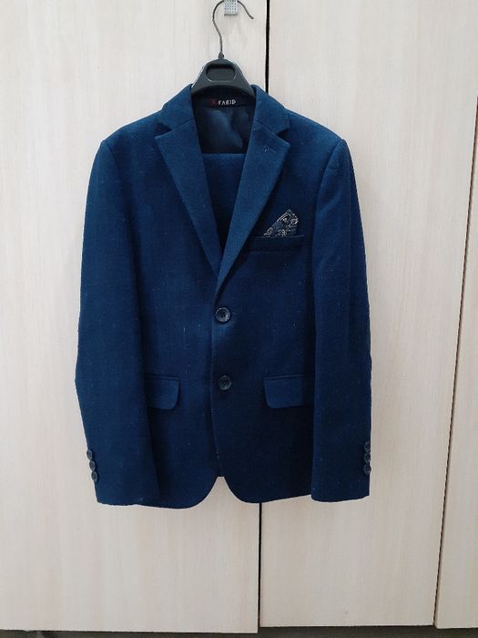 Продам школьную форму