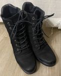 Елегантни боти Gianni