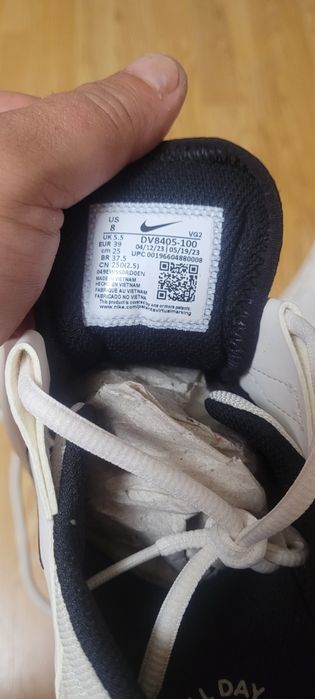 Adidasi nike dama
