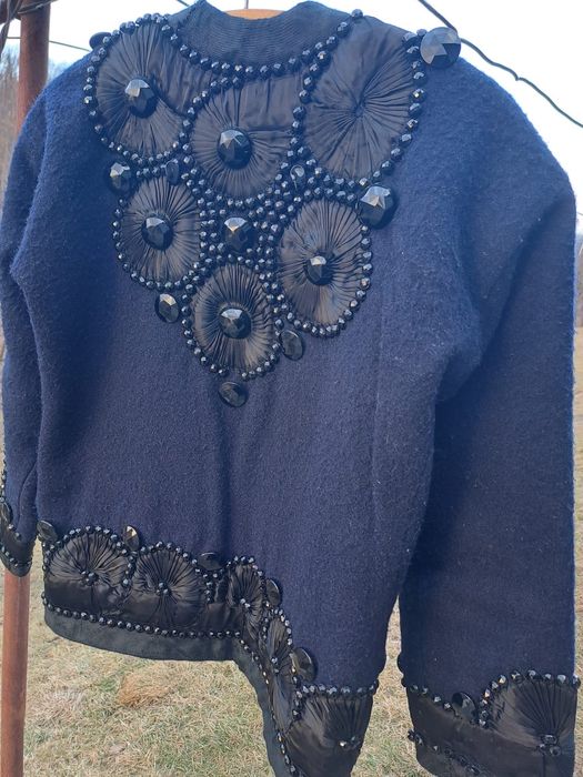 Buică din portul tradițional românesc