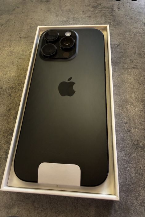 iPhone 16 pro - 128 GB черен