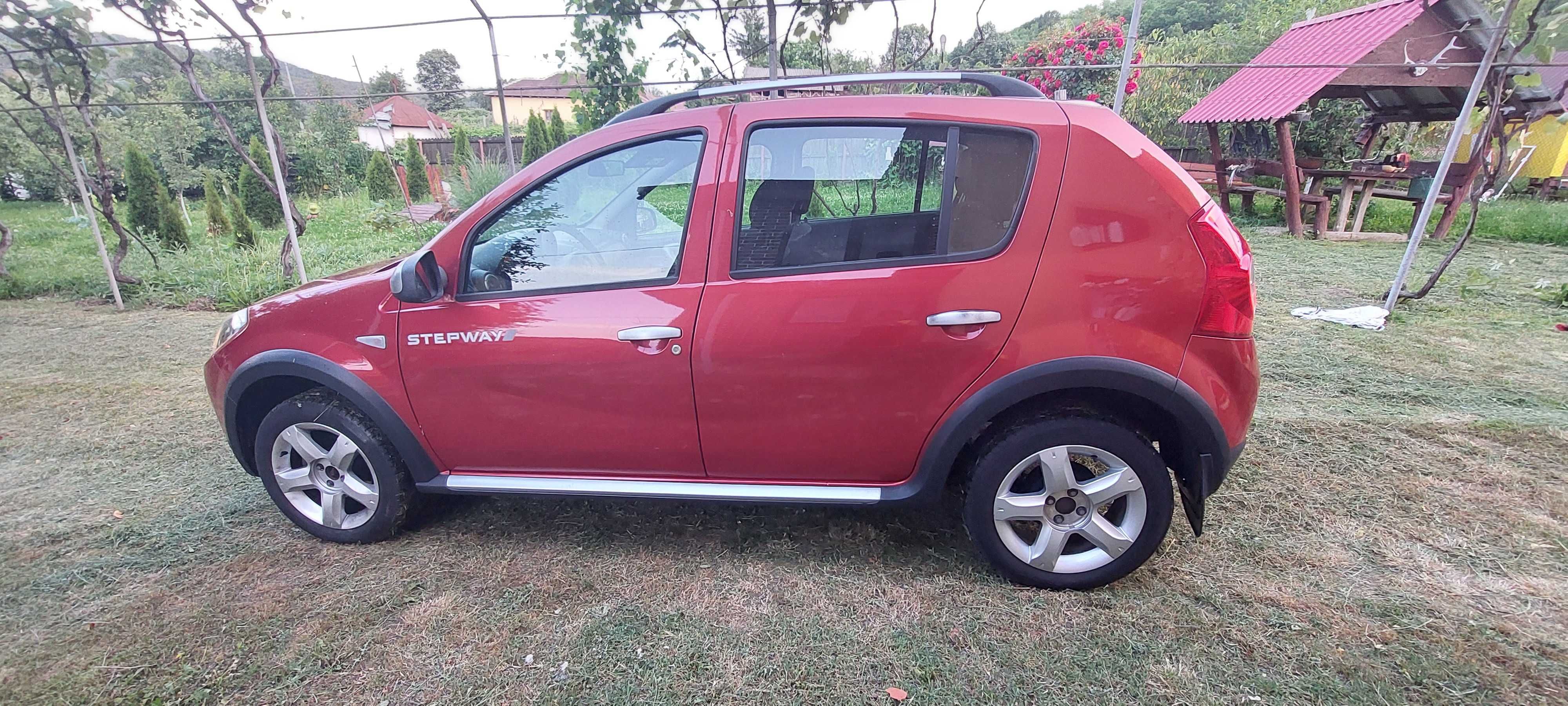 Dacia Sandero Stepwey 1,6 Benzină