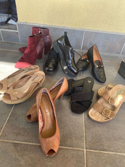 Дамски обивки самдали чехли боти лоуфъри