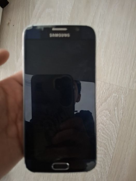 Обменяю самсунг с6