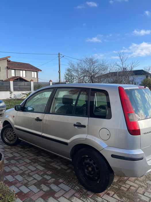 Ford Fusion din 2003 - 270.278 km