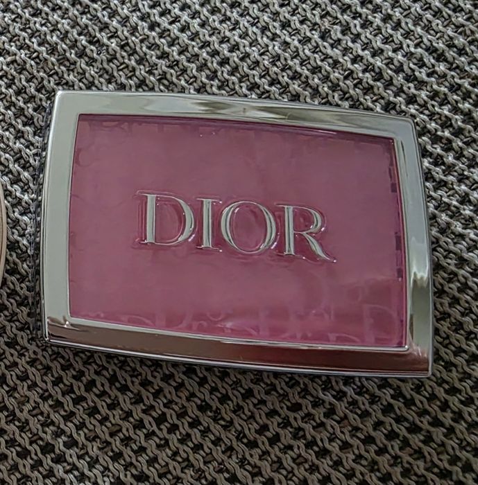 Dior руж YSL червило