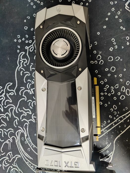Продам видеокарту Gtx 1070 8gb Founders edition