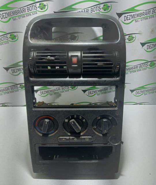 Consola centrala Opel Astra G