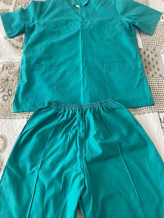 Продам хирургический костюм