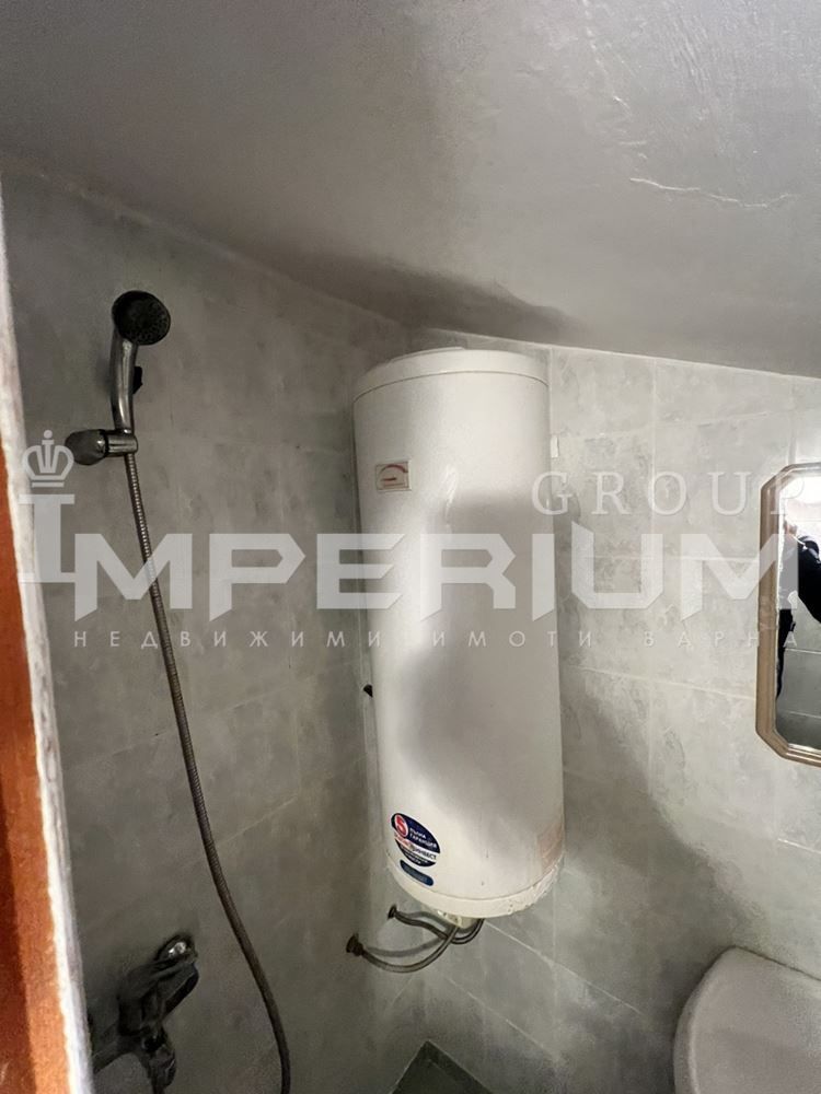 Дава се под наем Едностаен апартамент в Варна, Бриз - 35 кв.м за 255 € - Снимка #3