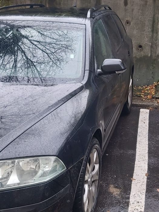 Vând Skoda Octavia 2