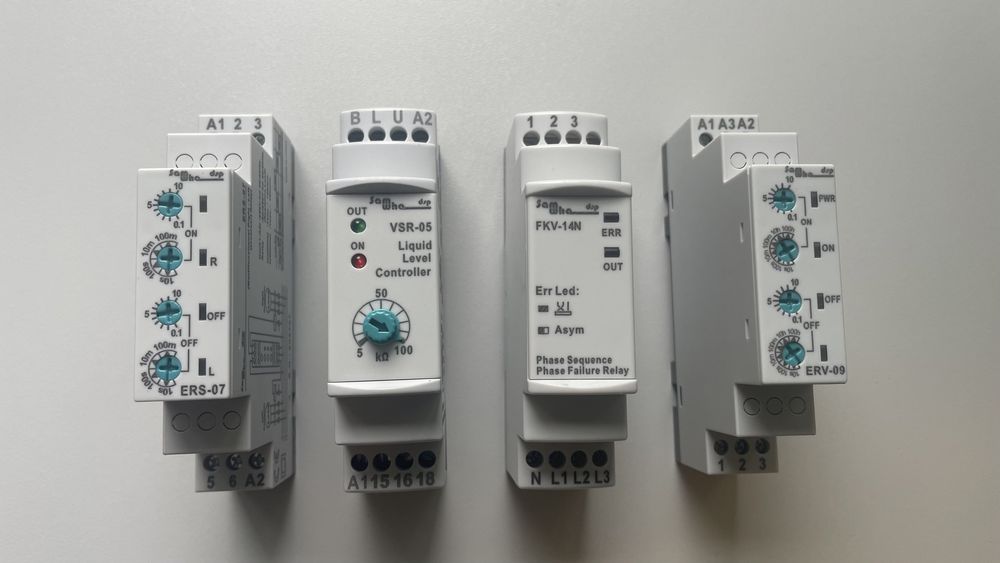 Vand diverse relee de timp, timere, temporizatoare 12-24-220 V