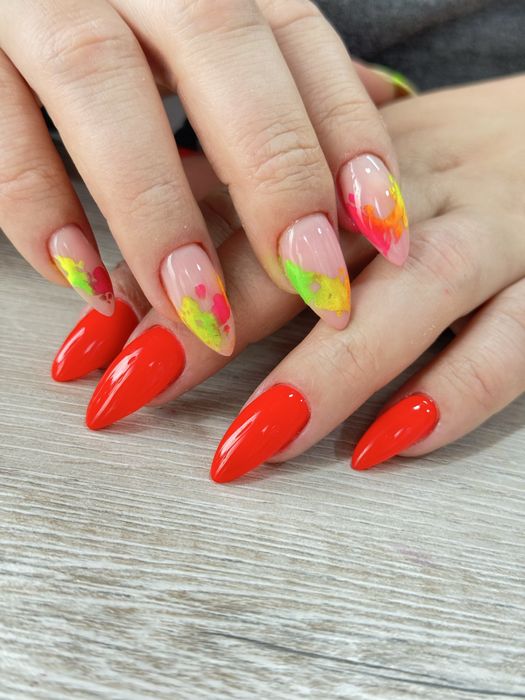 Мастер nail индустрии приглашает прекрасных дам на маникюр педикюр