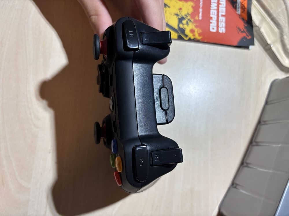 Wireless gamepad contreller