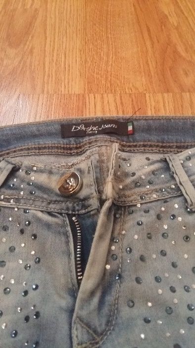 Джинсы женские продам
