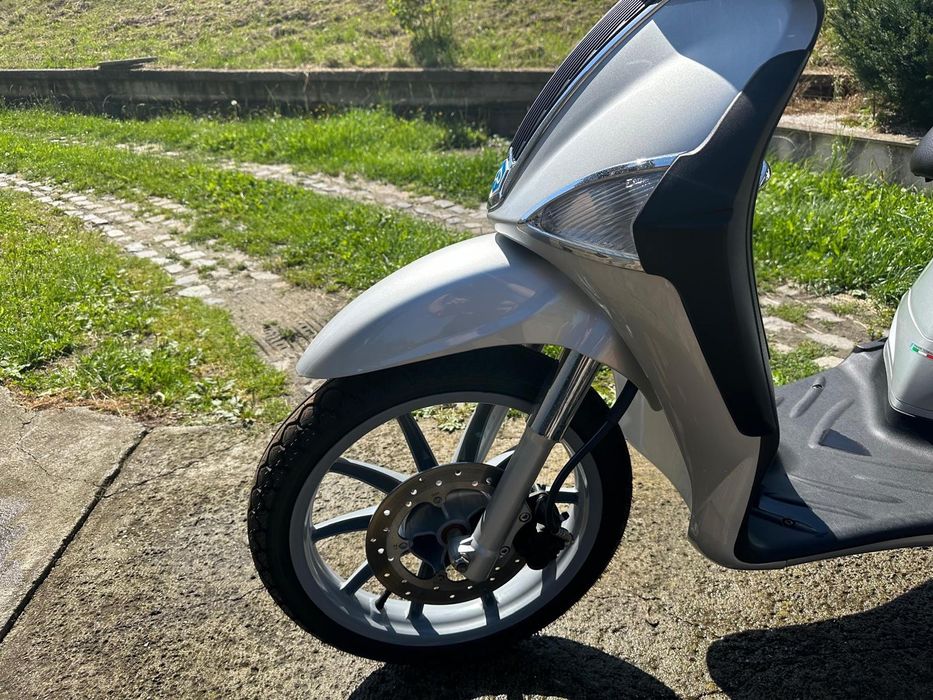 Scuter Piaggio Liberty