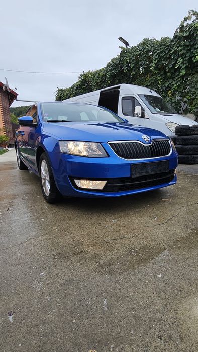 Skoda Octavia  Berlina Fabr.2013