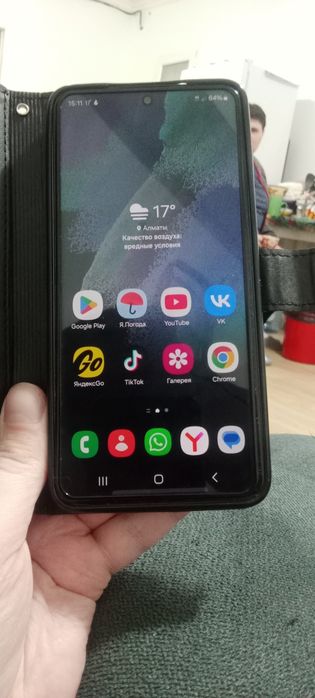 Продаётся телефон самсунг s21 fe