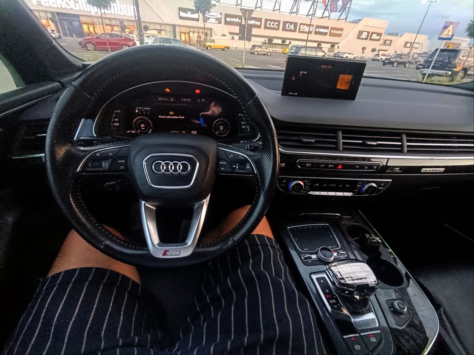 Vând/schimb Audi Q7 4M, e tron, plug-in