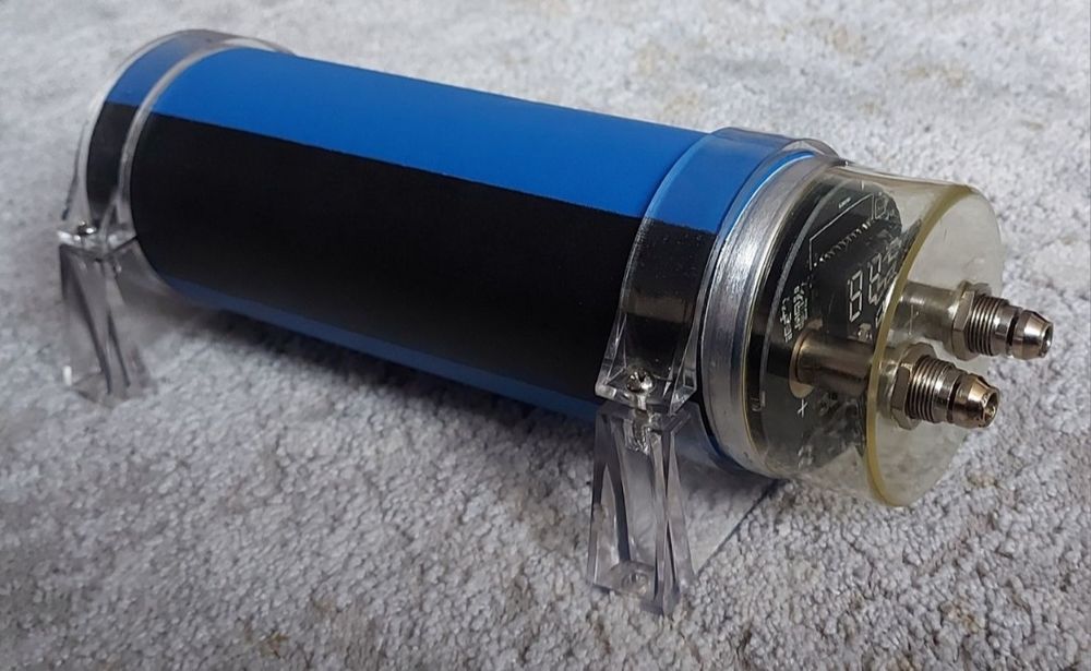 Condensator - 2 Farad - pt. statie auto