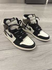 Nike x Air Jordan 1 Retro High Dark Mocha - Marimea 42.5