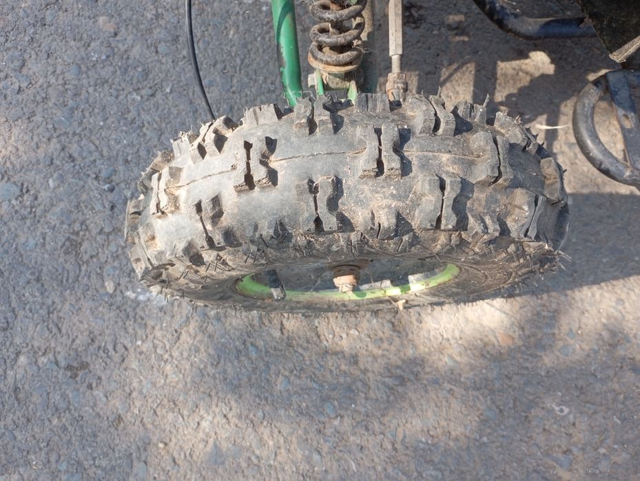 Vând ATV 49cc defect