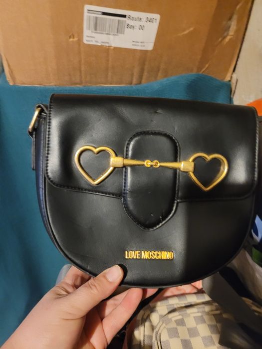 Дамски    чанти..