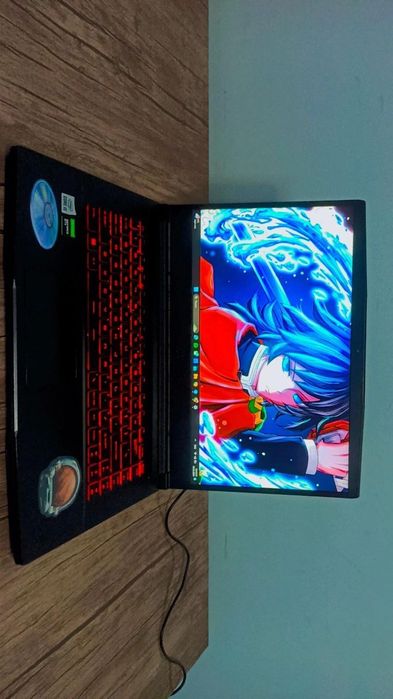 MSI Intel Core i5-10500H (6 yadro, 12patok)